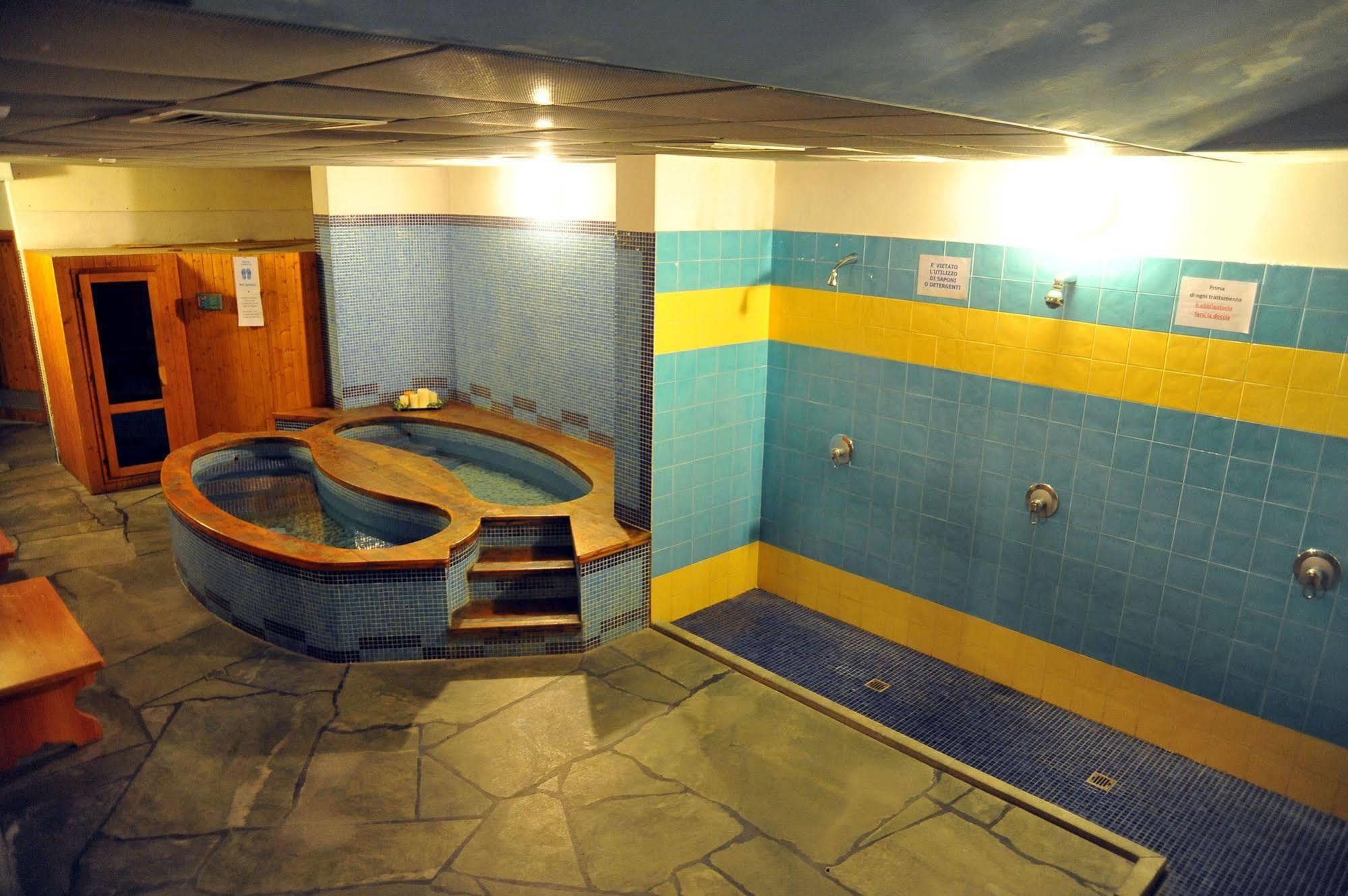 Hotel Nazionale 보르미오 외부 사진