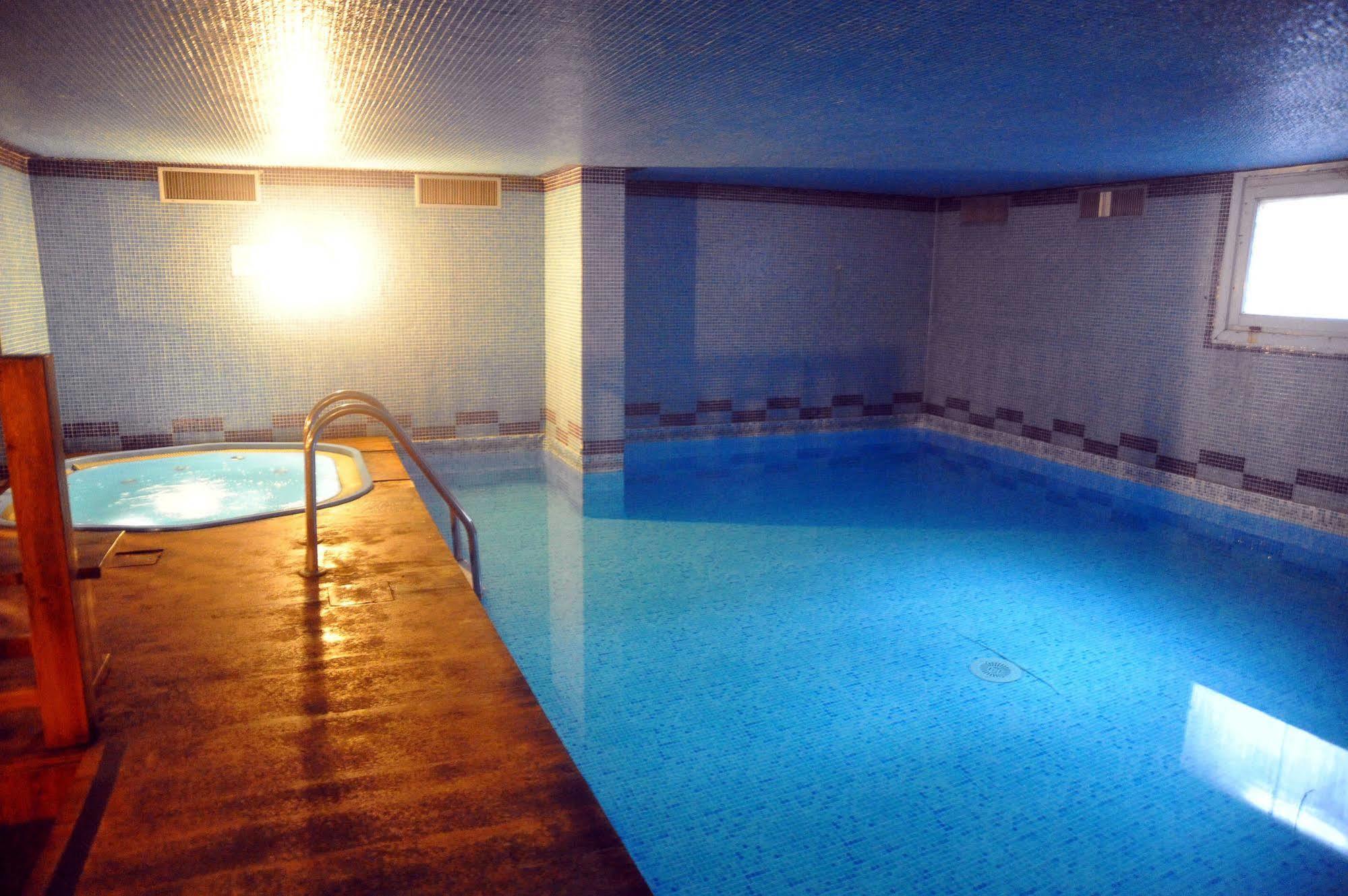 Hotel Nazionale 보르미오 외부 사진